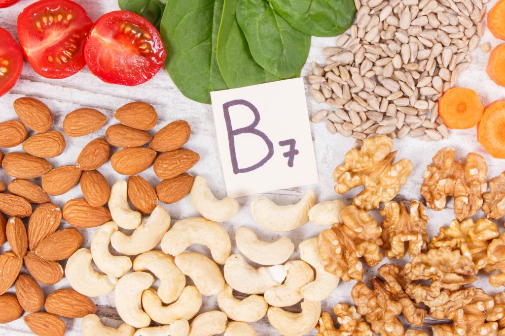 Vitamín, který urychluje růst vlasů a zabraňuje alopecii