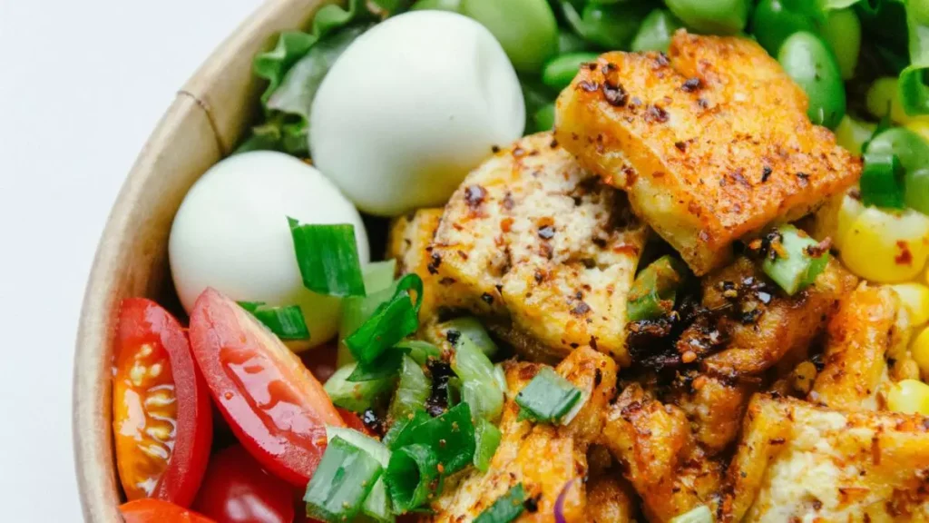 Sedm nápadů na lehkou, proteinovou večeři s kuřecím masem