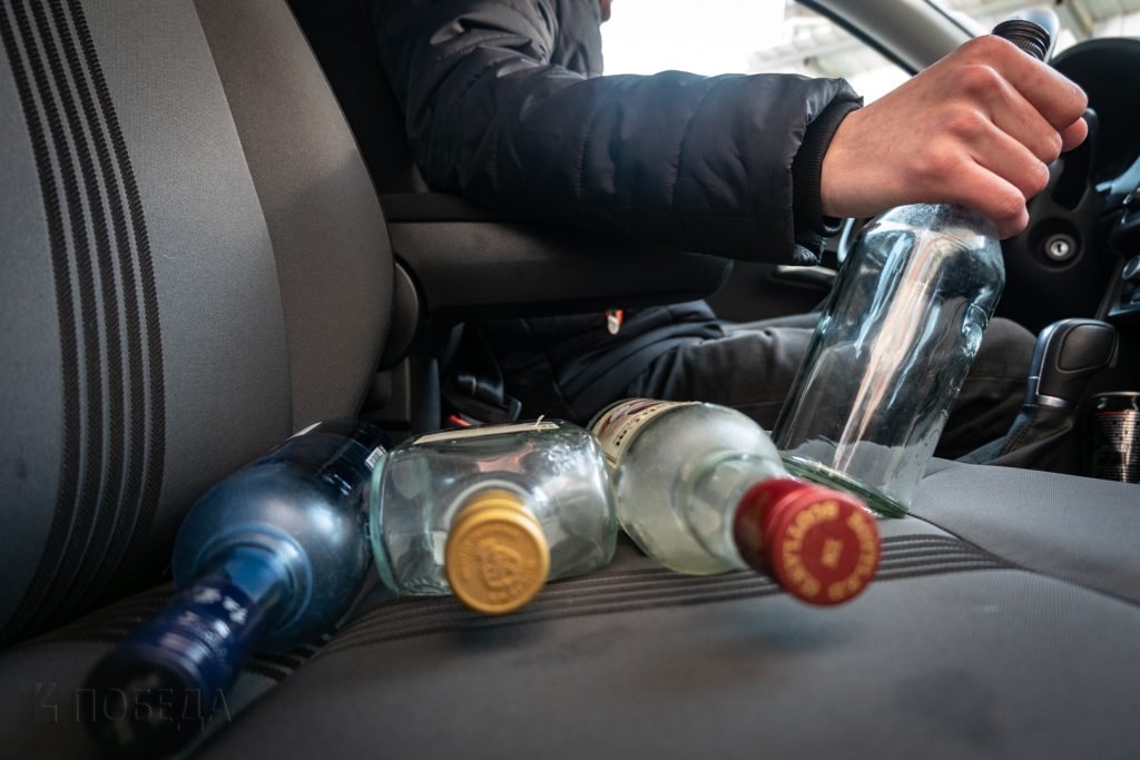Jak dlouho je třeba počkat, než se po požití alkoholu můžete usednout za volant?
