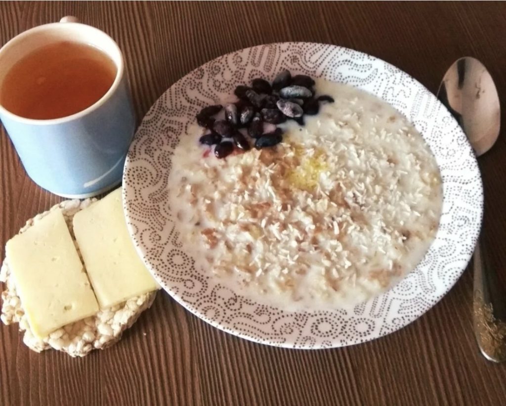 Všichni si myslí, že ovesné vločky jsou zdravé. Ve skutečnosti jsou to nejhorší doplňky stravy.
