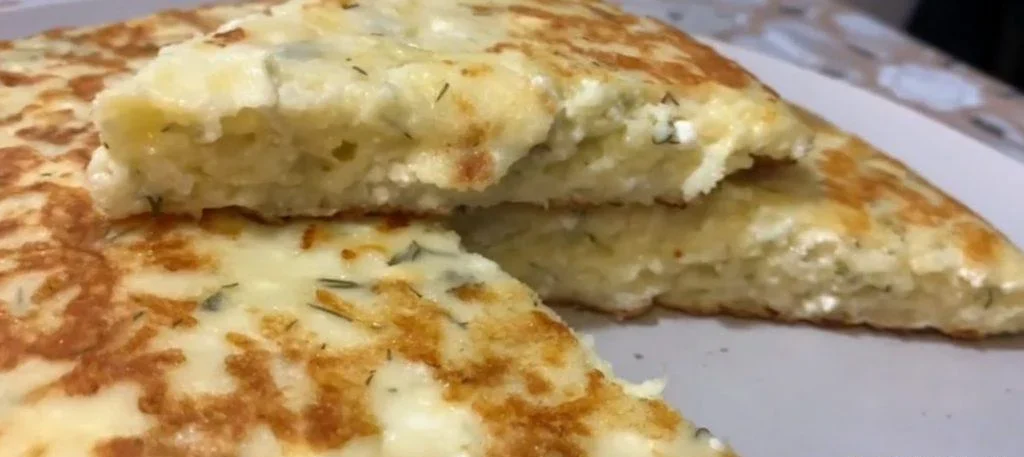 Sýrové buchty. Připravuji je pro své děti a velmi jim chutnají: jednoduchý a levný recept.