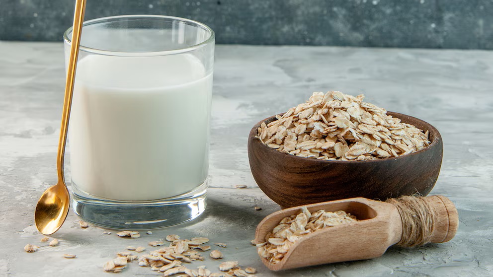 Jaký nápoj dodává tělu vápník, vitamín D a zvyšuje svalovou hmotu?