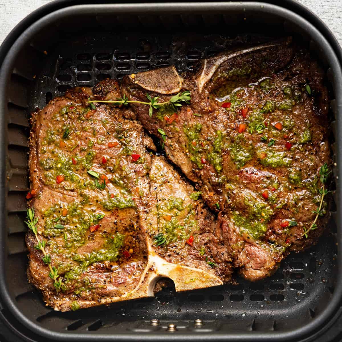 Fritéza místo grilu: tajemství dokonalého steaku doma