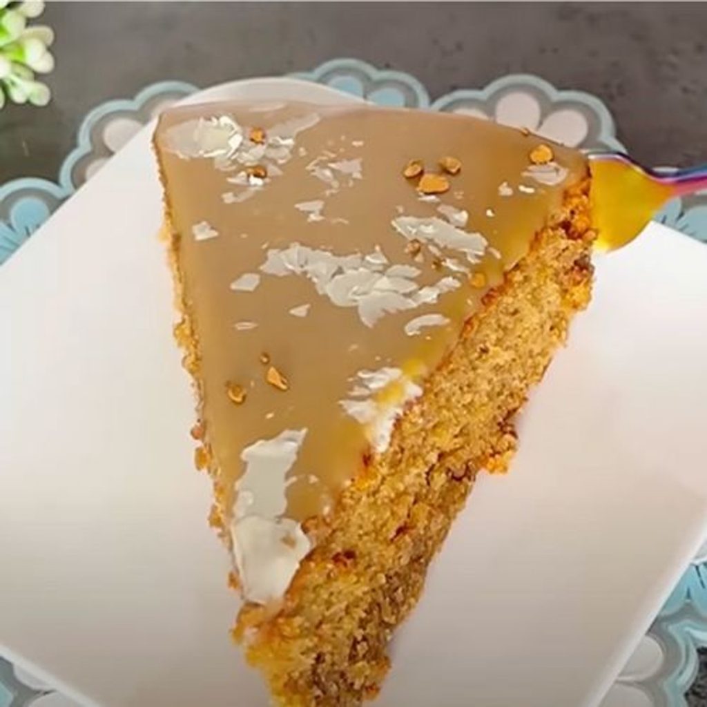 Vezměte jogurt a přidejte 1 čajovou lžičku kávy. Tento recept si zaslouží medaili