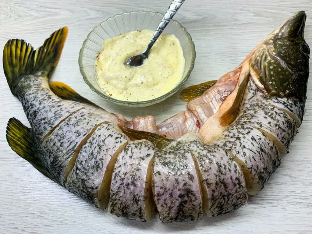 Říká se, že je to král vod. Má málo tuku, hodně bílkovin a jemnou chuť.